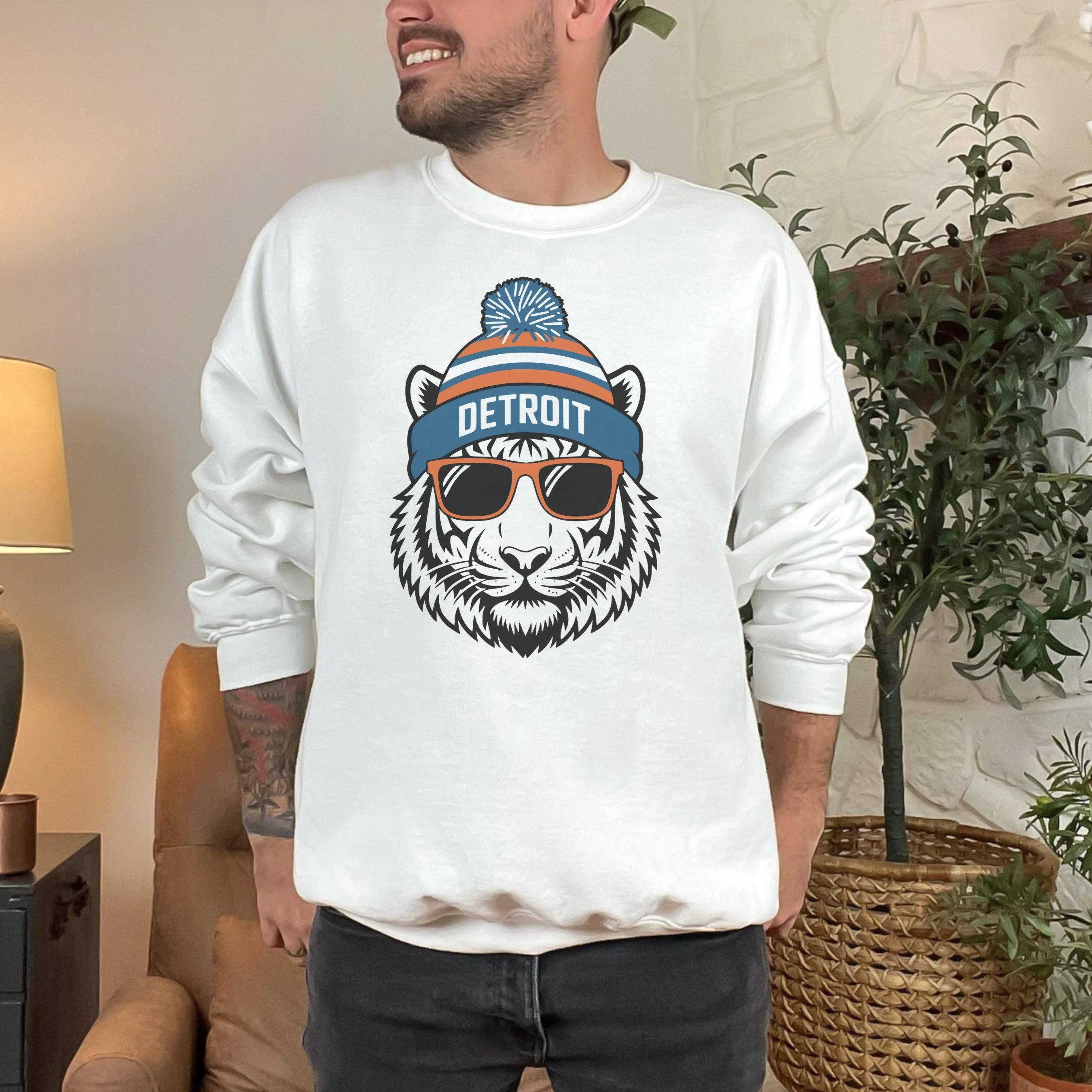 Vintage Detroit Tigers Baseball Sweater  Game Day Shirt