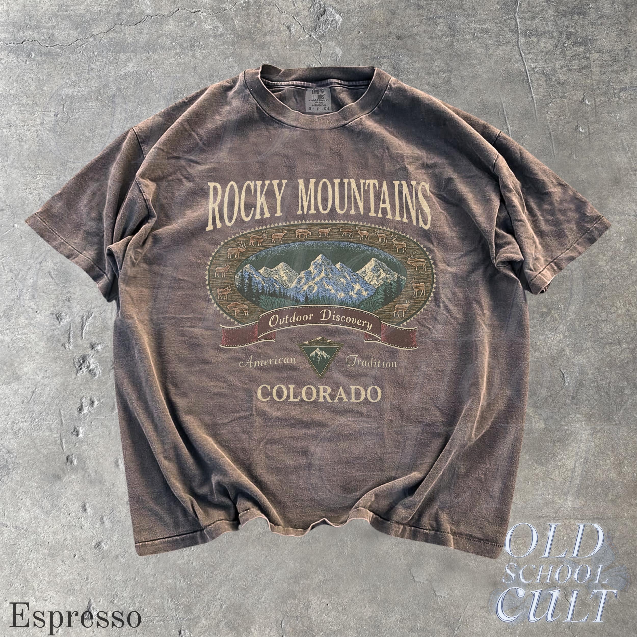 Vintage Rocky Mountains Colorado Outdoor Discovery 90s Mountain Hiking Comfort Colors Ivory Nature (3)