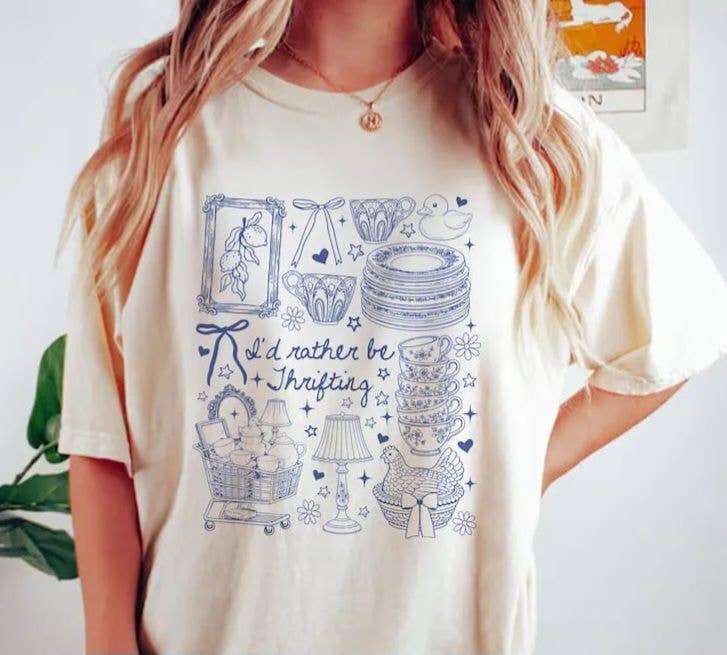 Vintage Rather Be Thrifting Ivory Cc Women's Graphic Tee