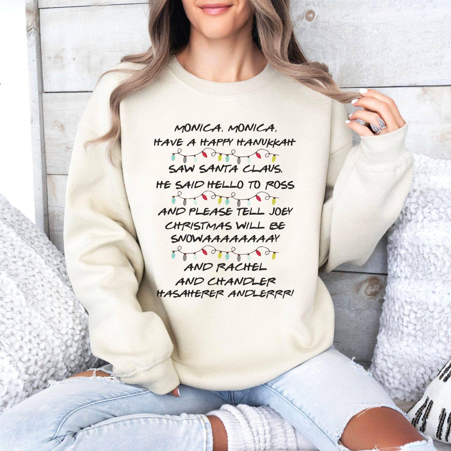 Friends Monica Hanukkah Christmas Gift Trendy Xmas T-Shirt