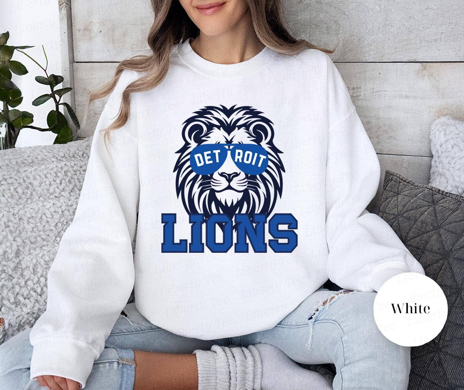Detroit Lions Football Sweatshirt Hoodie Crewneck Fan Gift