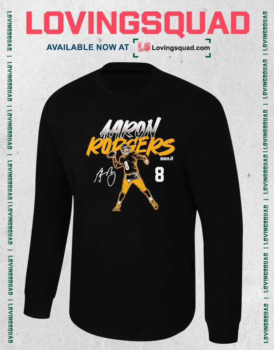 Aaron Rodgers Name & Number Pose Signature T-Shirt