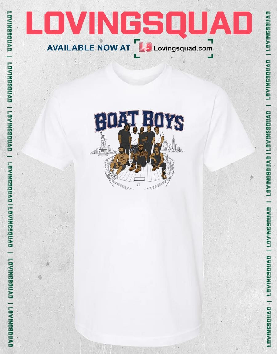 Boat Boys skyline Statue of Liberty T-Shirt