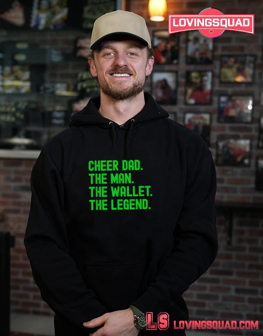 Cheer Dad Green Funny Cheerleading Man Wallet Legend T-Shirt
