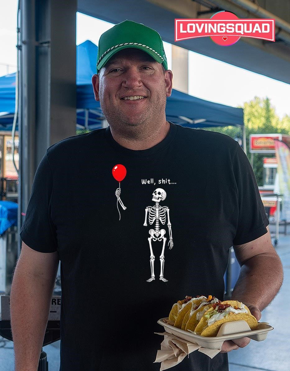 Funny Well Skeleton Holding Balloon Gothic Halloween Spooky T-Shirt