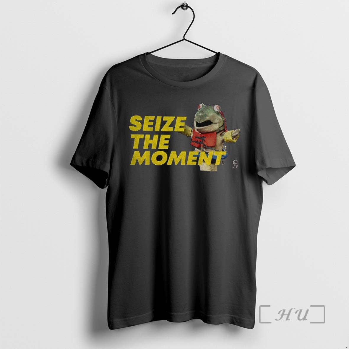 Limited Edition Seize The Moment Humpy Salmon New Mascot Seattle Mariners Mlb Baseball T-Shirts, Hoodie, Sweatshirt