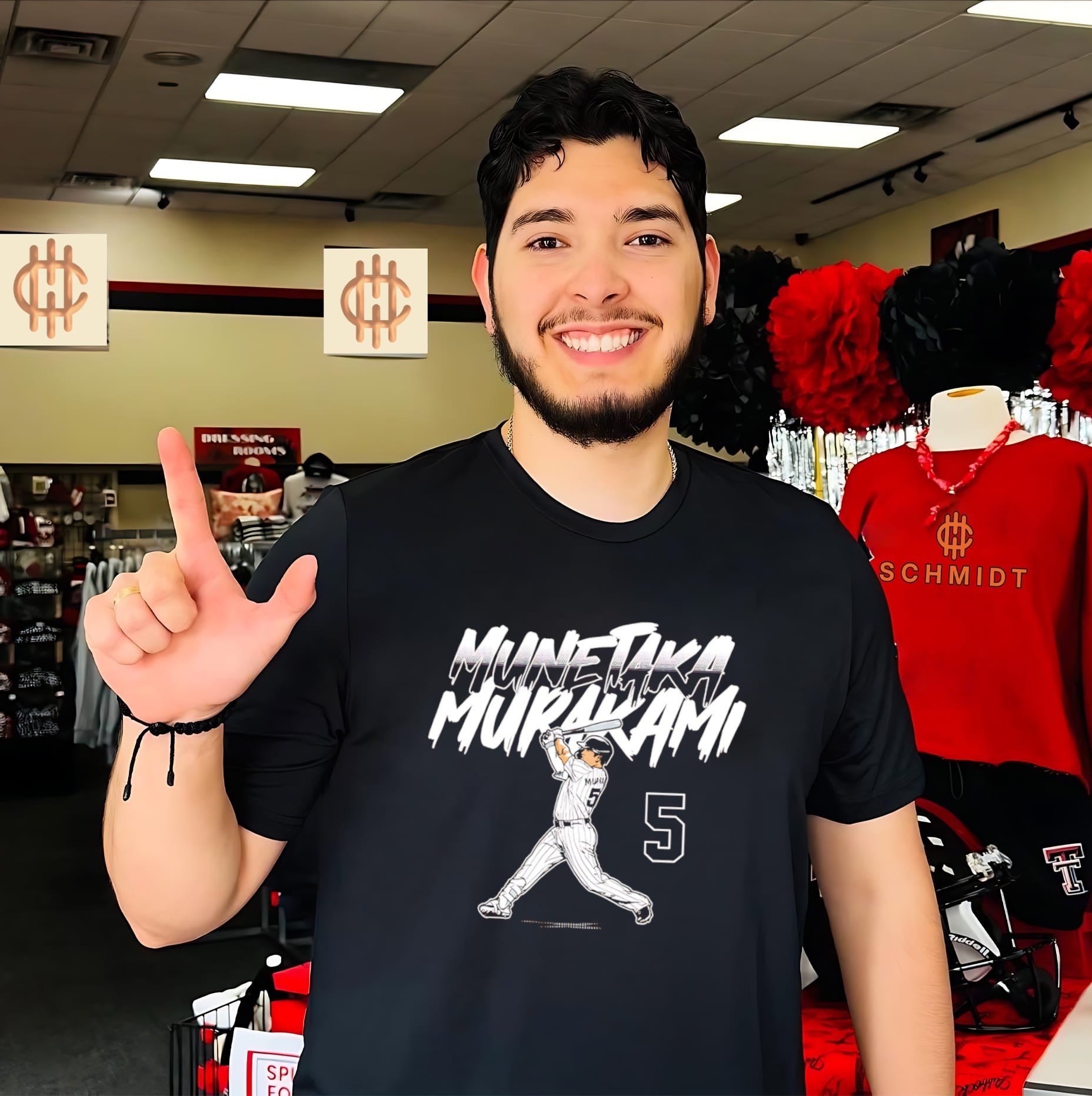 Munetaka Murakami Swallows Slugger Swing Chicago White Sox shirt