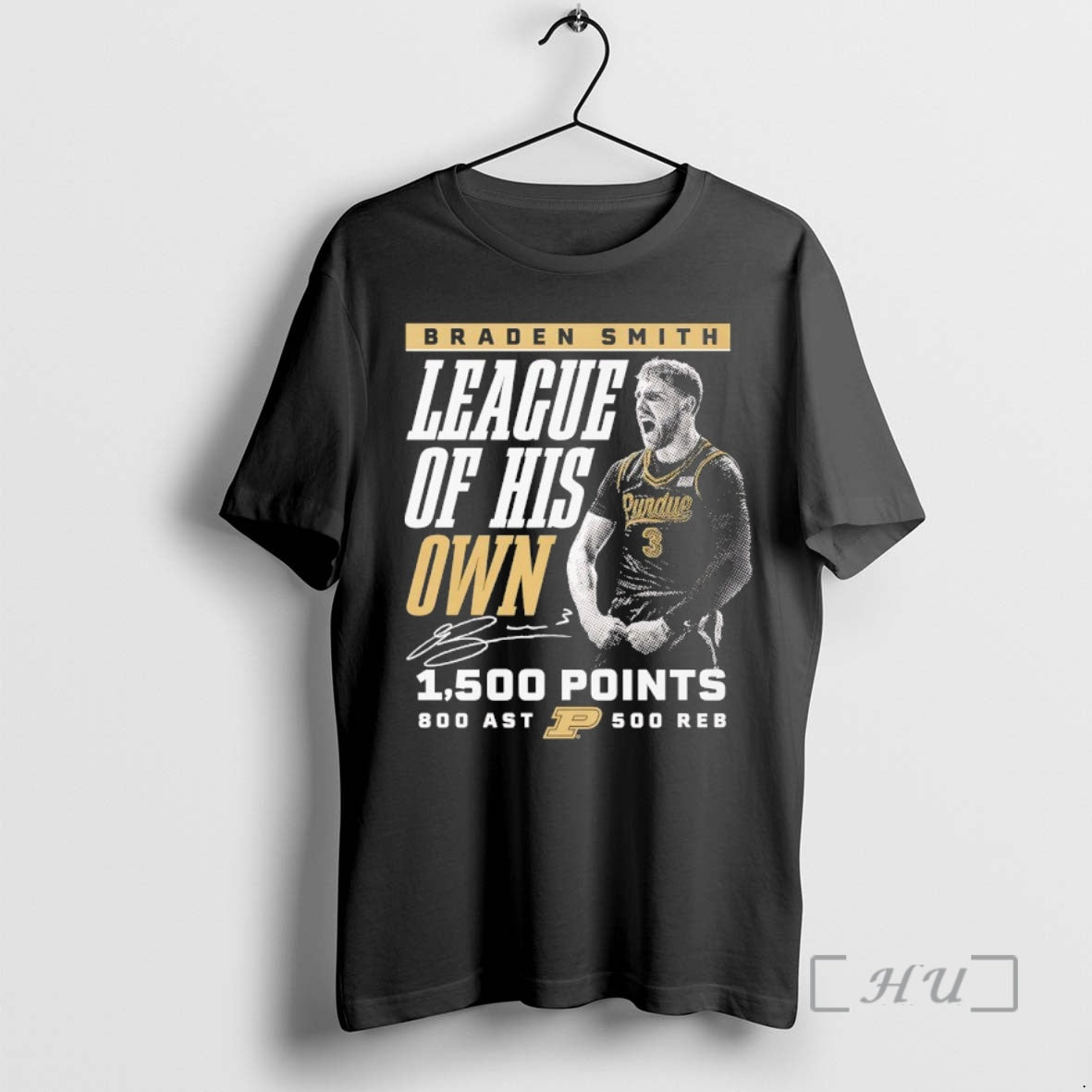 New Purdue Boilermakers Braden Smith League Of His Own 1500 Points Premium T Shirts Sweater Hoodie, Sweatshirt
