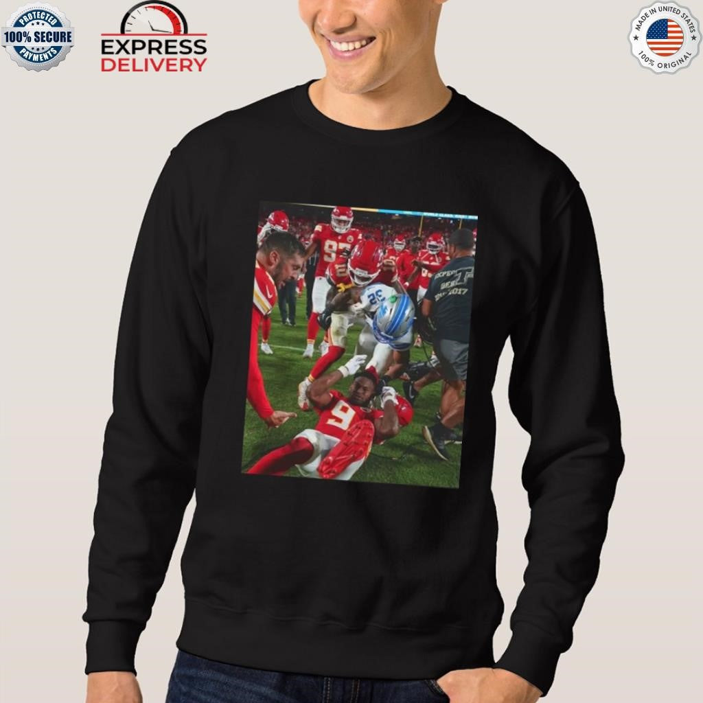 Brian Branch Slaps JuJu Smith-Schuster Shirt