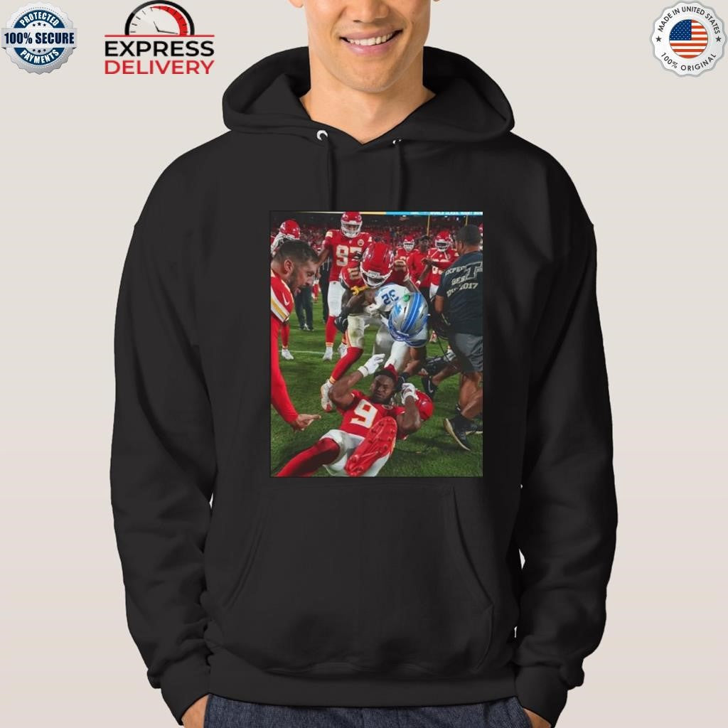 Brian Branch Slaps JuJu Smith-Schuster Shirt