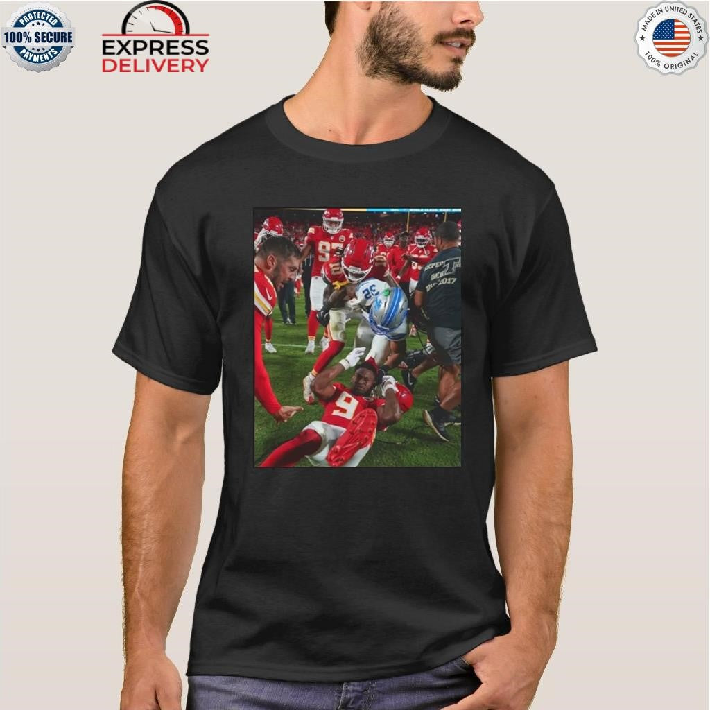 Brian Branch Slaps JuJu Smith-Schuster Shirt
