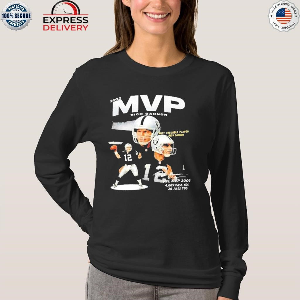 Jackson Powers-Johnson wears Rich Gannon MVP 2002 Shirt