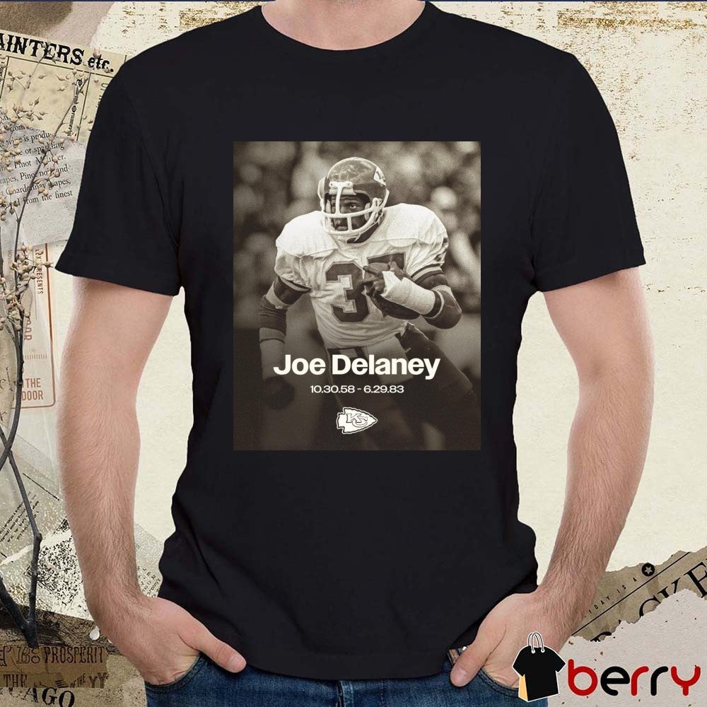 Joe Delaney October 30 1958 – June 29 1983 Adam Schefter Poster t-shirt
