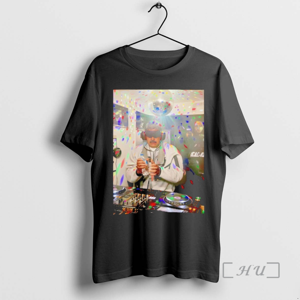 Officials Maduro Capturado Funny Meme Cool Dj T-Shirts, Hoodie, Sweatshirt | InkRitualCo.com