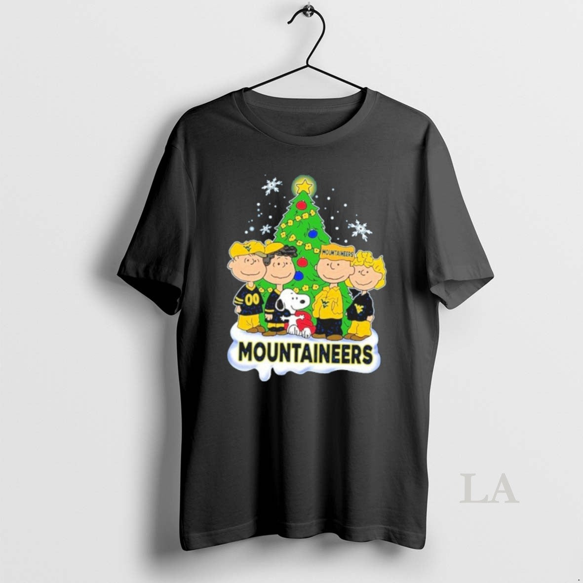 Original 2025 Mountaineers Peanuts With Friend Merry Christmas T-Shirts, Hoodie, Sweatshirt | InkRitualCo.com