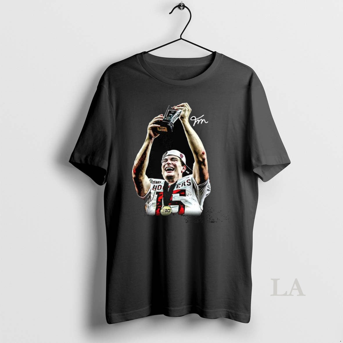 Original Fernando Mendoza Hoosiers Indiana Football Mvp Trophy Signature T-Shirts, Hoodie, Sweatshirt | InkRitualCo.com