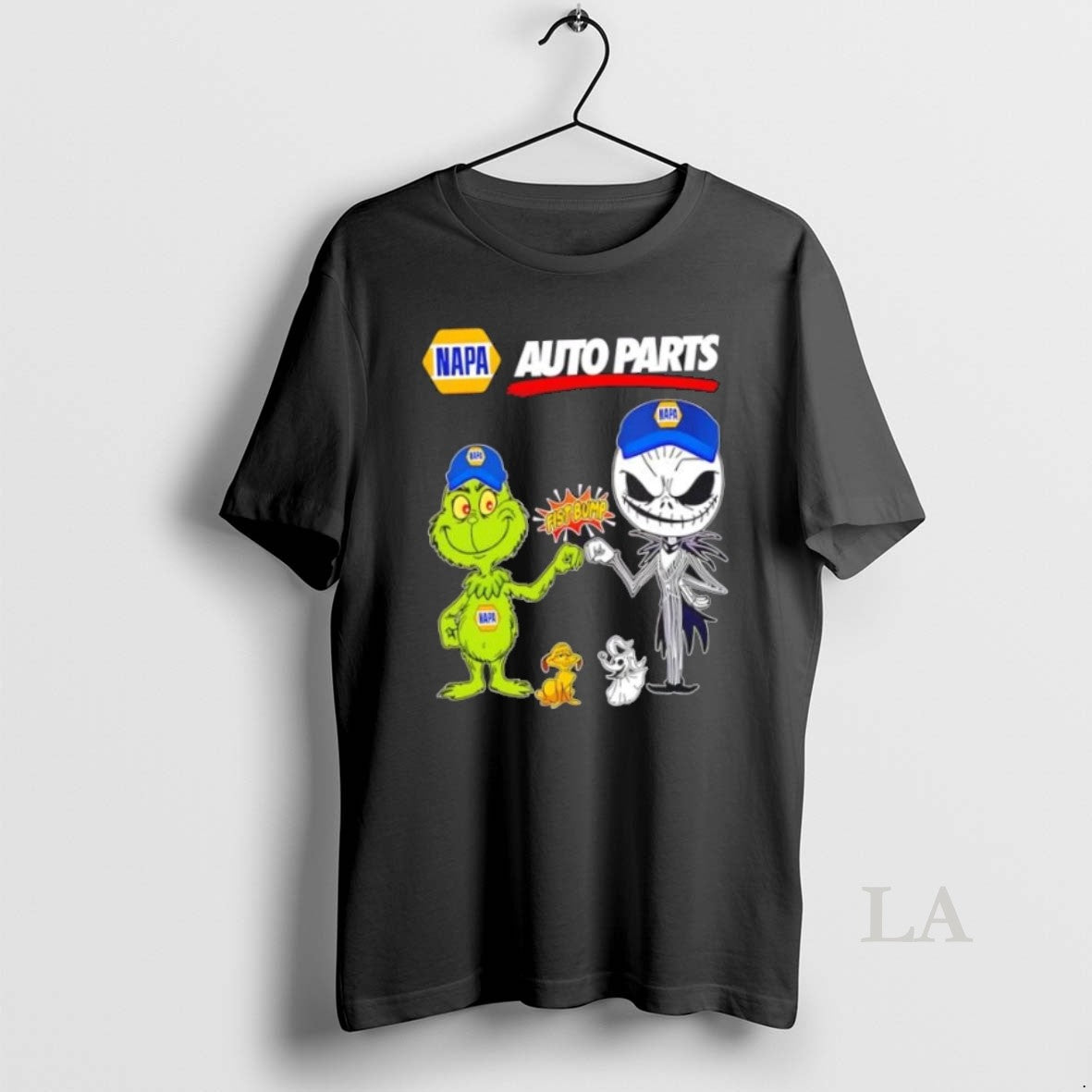 Original Napa Auto Parts X Grinch And Jack Skellington Fist Bump Uniwilling Friends T-Shirts, Hoodie, Sweatshirt