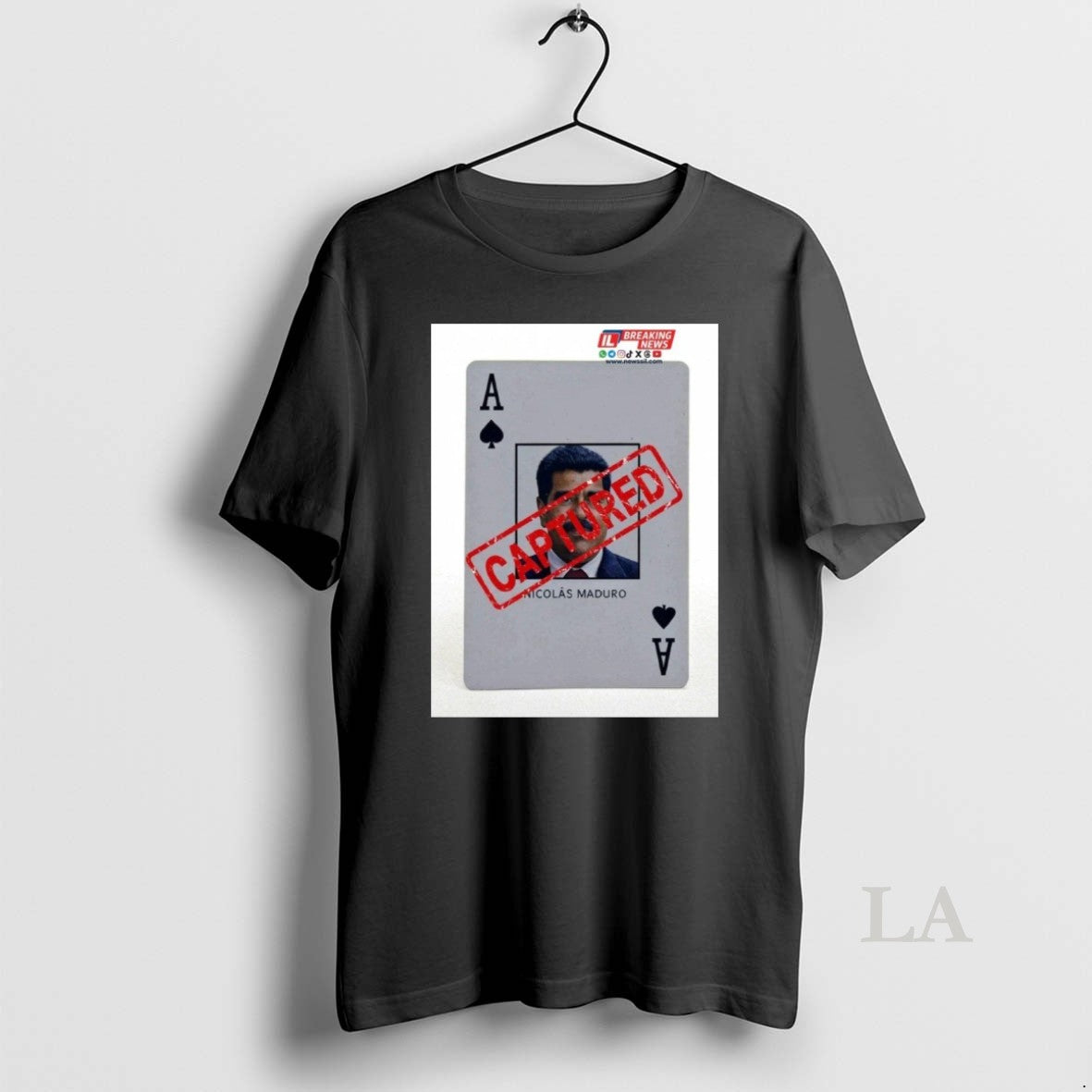 Original Nicolas Maduro Moros 15 Million Usd Reward Phone Whatsapp Signal Tips T-Shirts, Hoodie, Sweatshirt | InkRitualCo.com