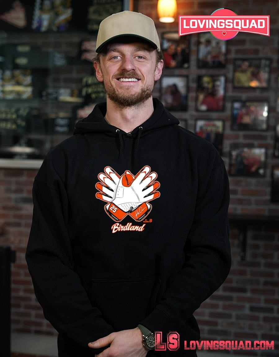 Pete Alonso Bird Hands Celebration T-Shirt