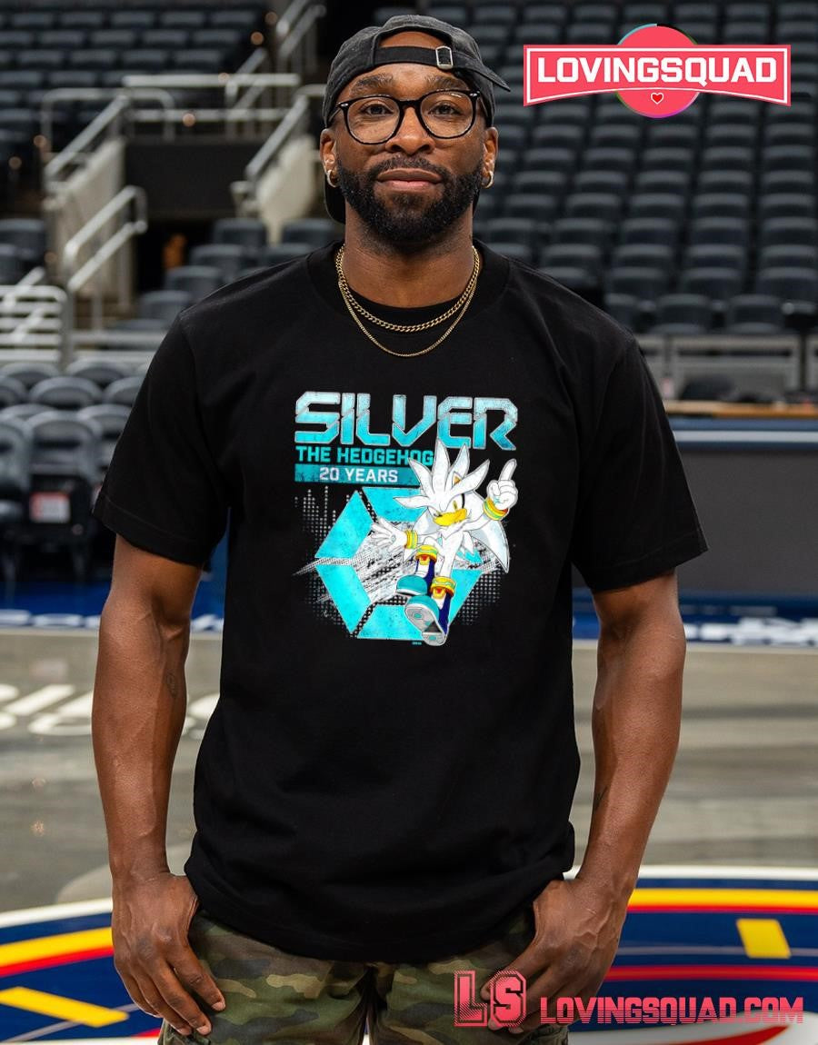 Silver 20 Years of the Future Anniversary Vintage Distressed T-Shirt