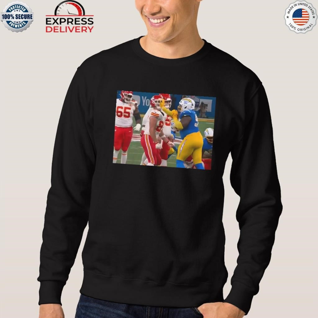 Teair Tart Smacks Travis Kelce Shirt