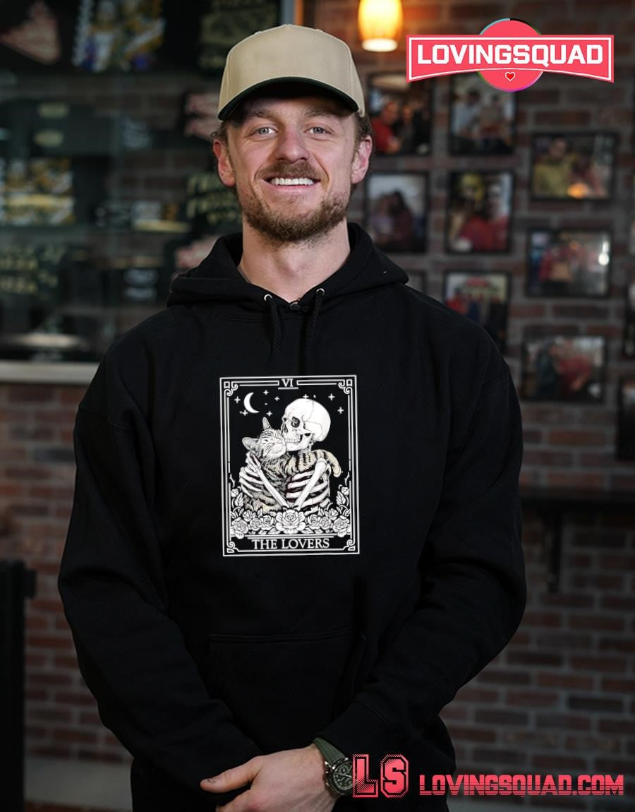 The Lovers Tarot Card Skeleton Hugging Cat T-Shirt