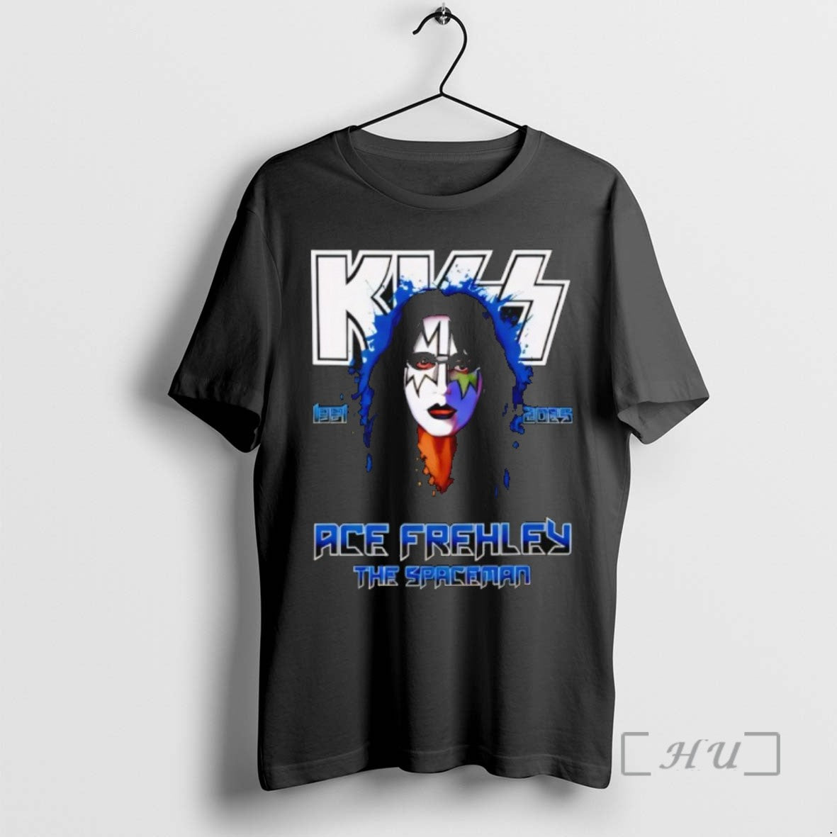 Trending Ace Frehley The Spaceman Rip 1951%e2%80%912025 T-Shirts, Hoodie, Sweatshirt | InkRitualCo.com