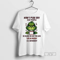 Trending Grinch Dont Piss Off Old People He Older We Get The Less Life In T-Shirts, Hoodie, Sweatshirt | InkRitualCo.com