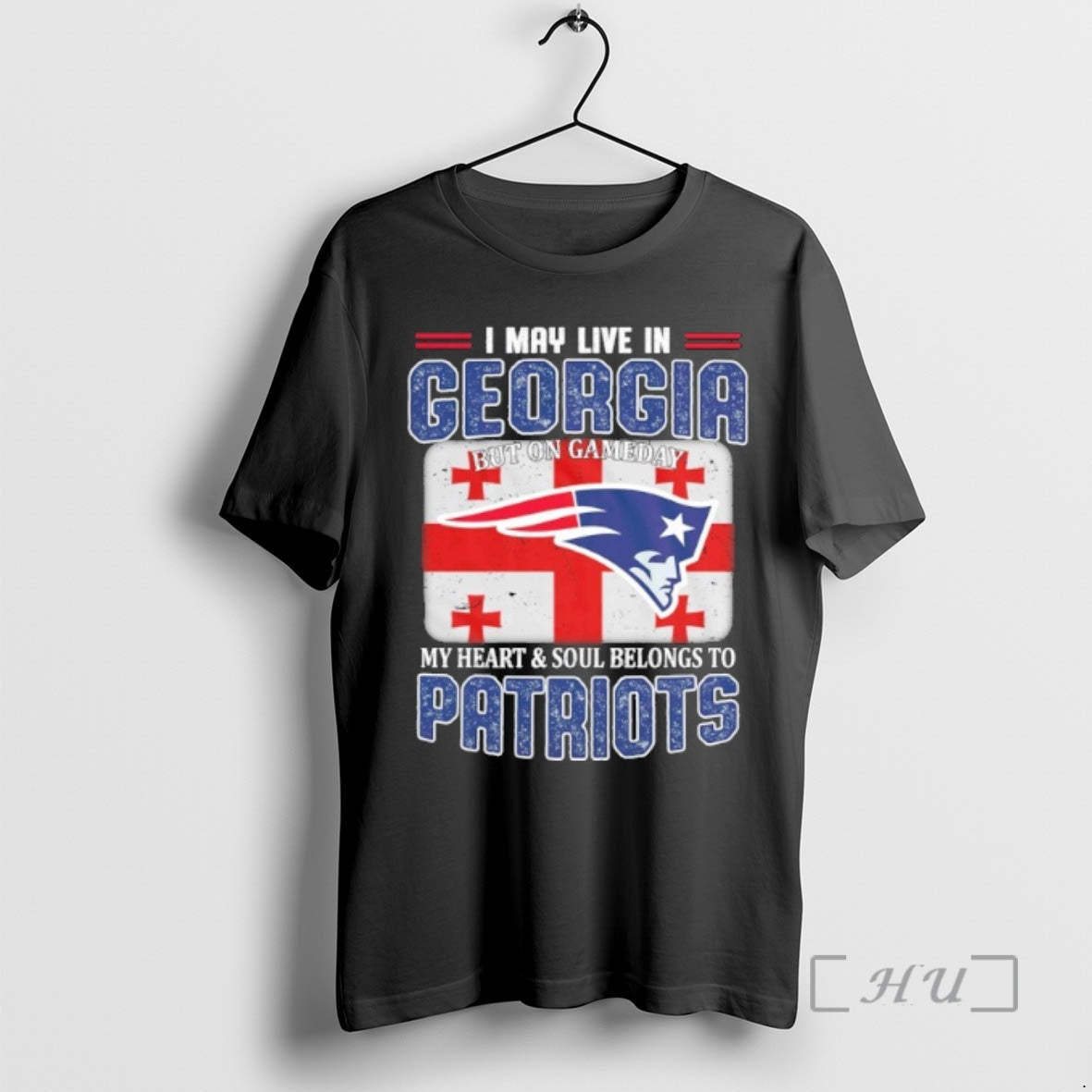 Trending I May Live In Georgia Carolina But On Gameday My Heart Soul Belongs To T-Shirts, Hoodie, Sweatshirt