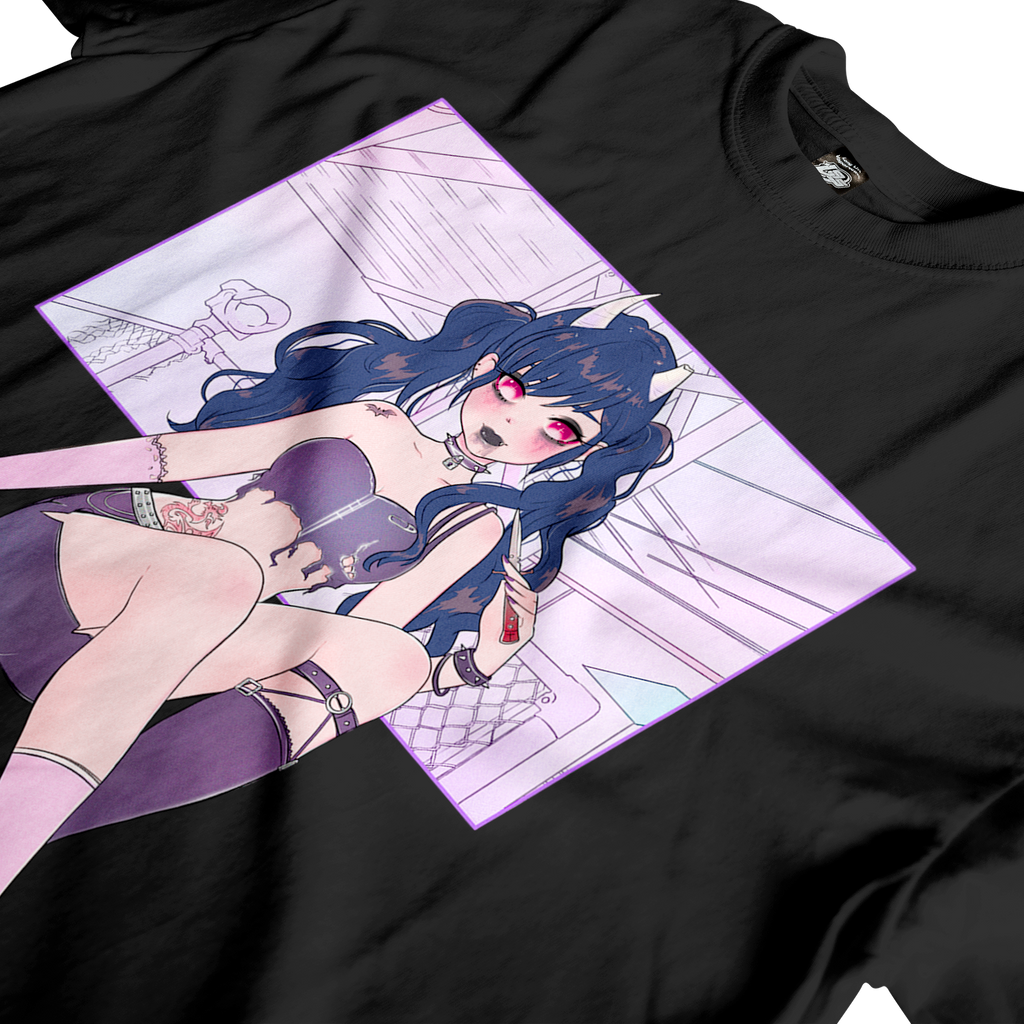 Vapor Vixen Tee