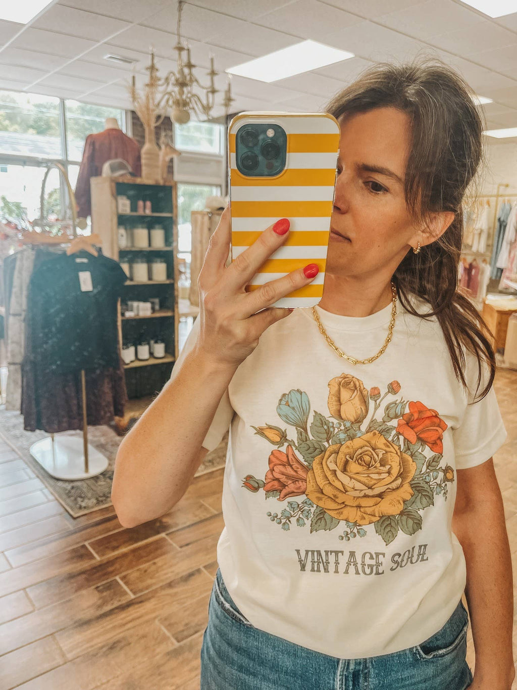 Vintage Soul Floral Retro Graphic Tees Botanical Women's Tee