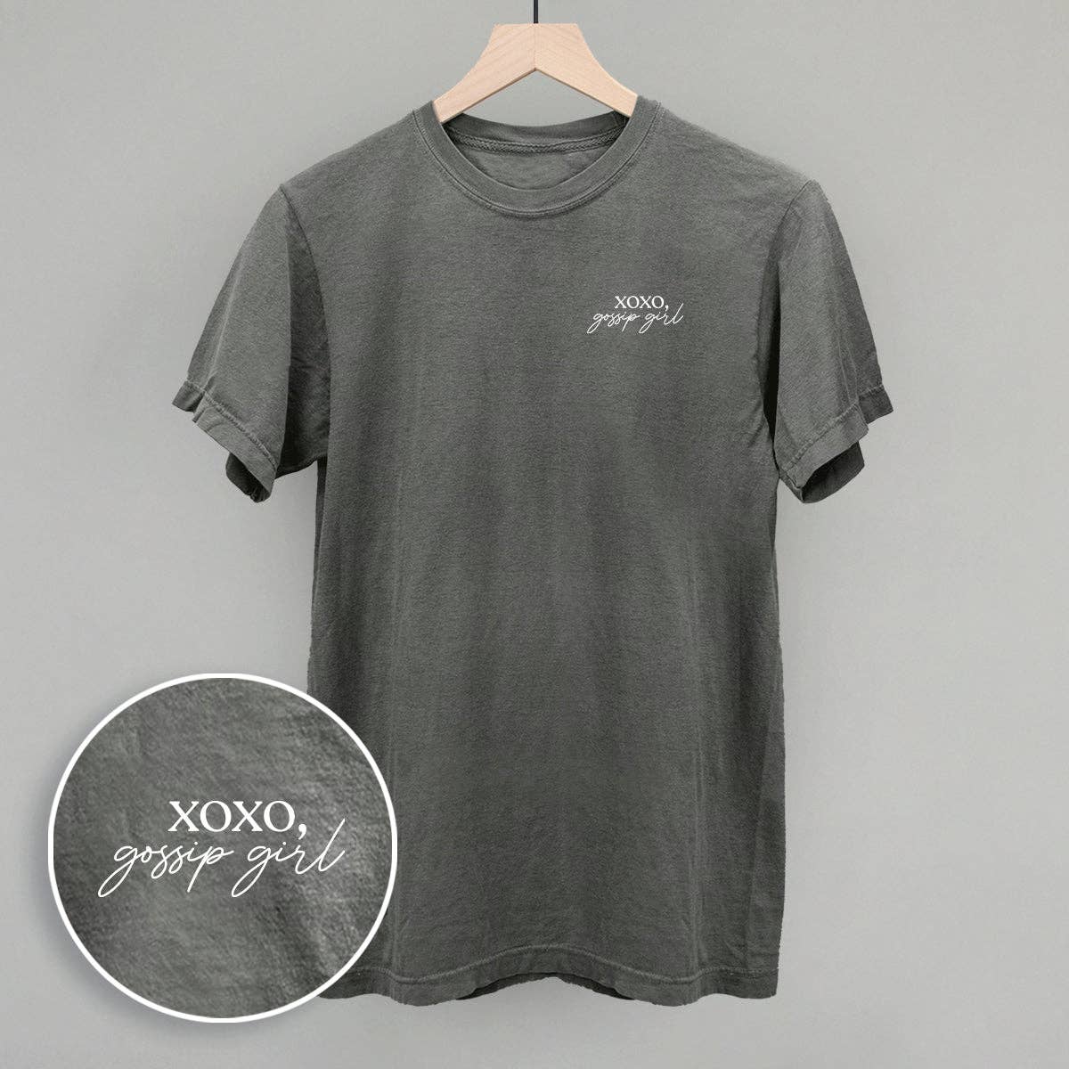 Xoxo, Gossip Girl (Left Chest)