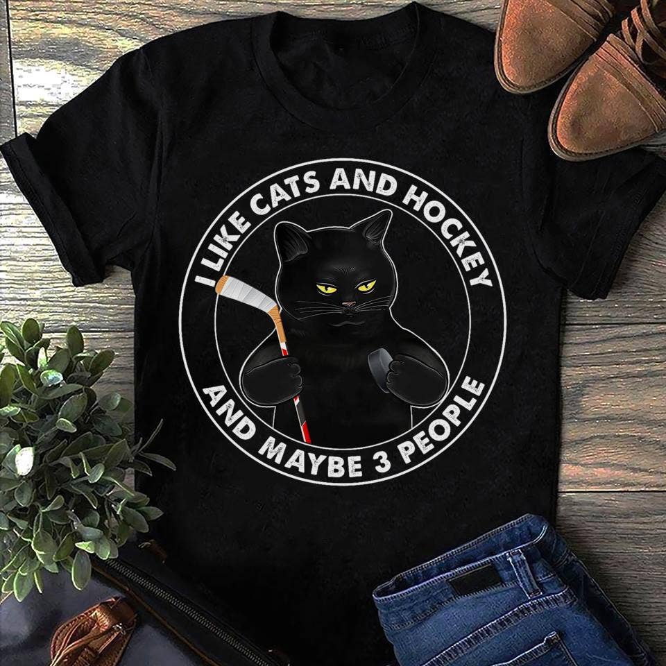 I Like Cats and Hockey Funny Black Cat T-Shirt