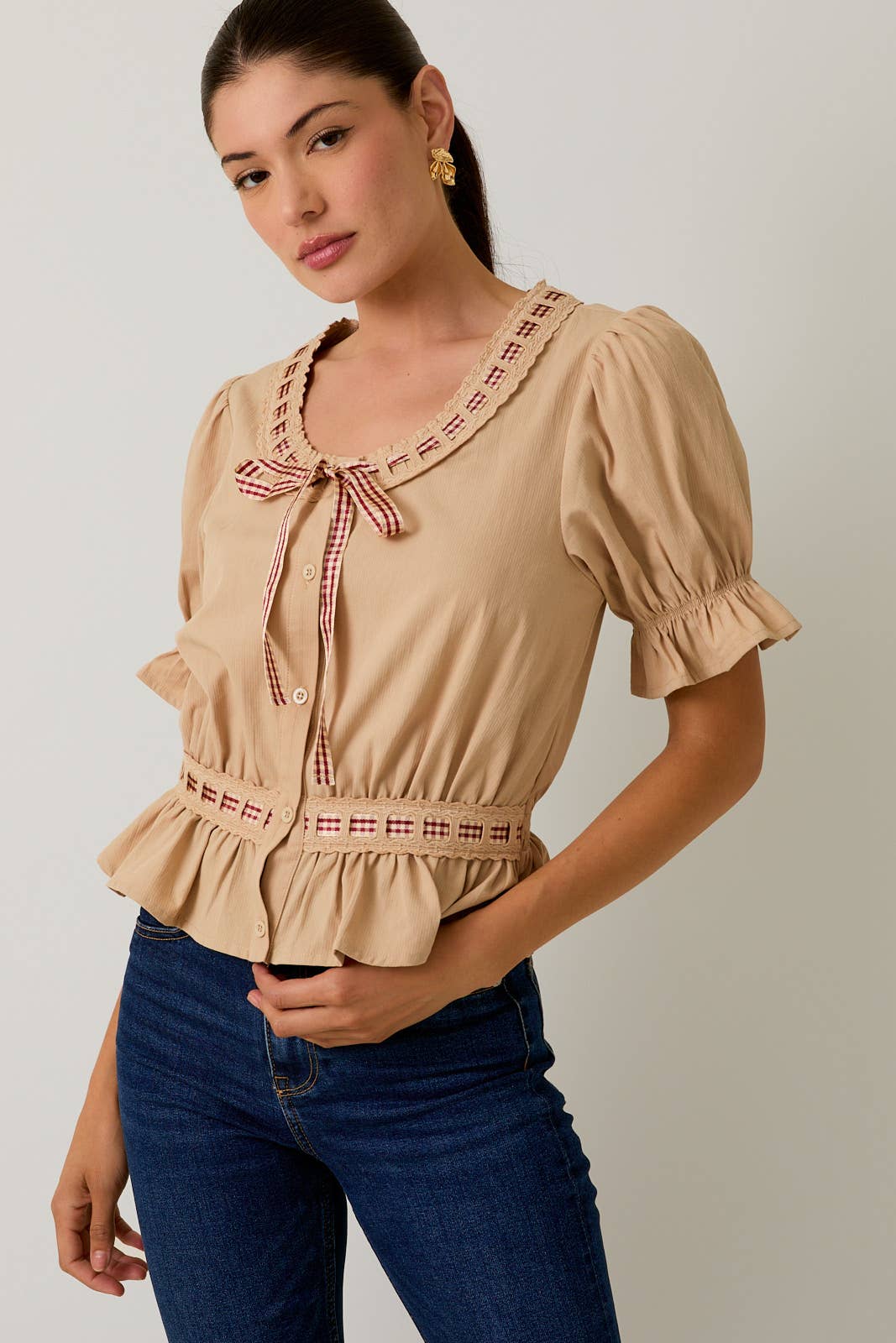 Scoop Neck Short Sleeve Bow Through Peasant Blouse