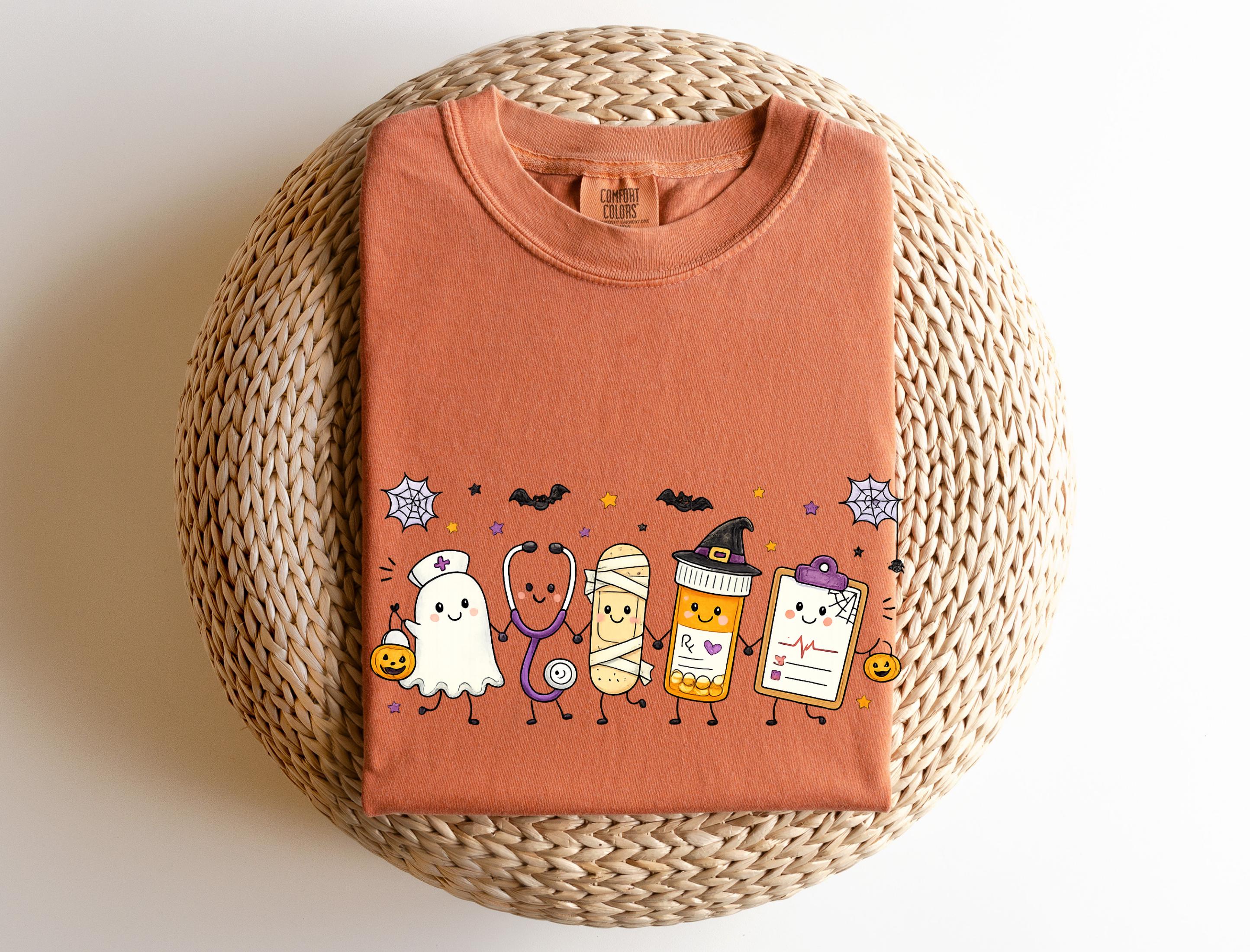 Comfort Colors Halloween Nurse Halloween Nursing Doodle Spooky Nurse Life Healthcare Tee Nurse (2)