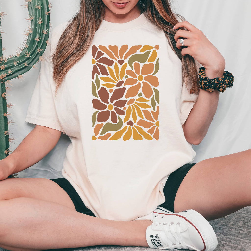 Retro Floral Bunch Tee | Floral | Sizes S-2XL