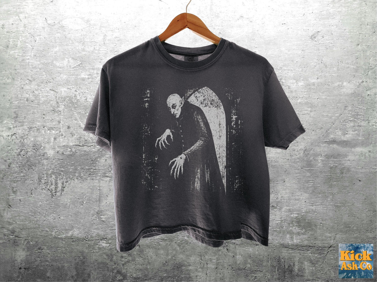 Vampire Goth Crop Comfort Colors Boxy Tee 3023cl Unisex T-shirt, Sweatshirt, Hoodie (1)