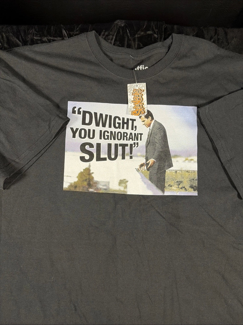 The Office ‘Dwight You Ignorant Slut’ Men’s XL T-shirt