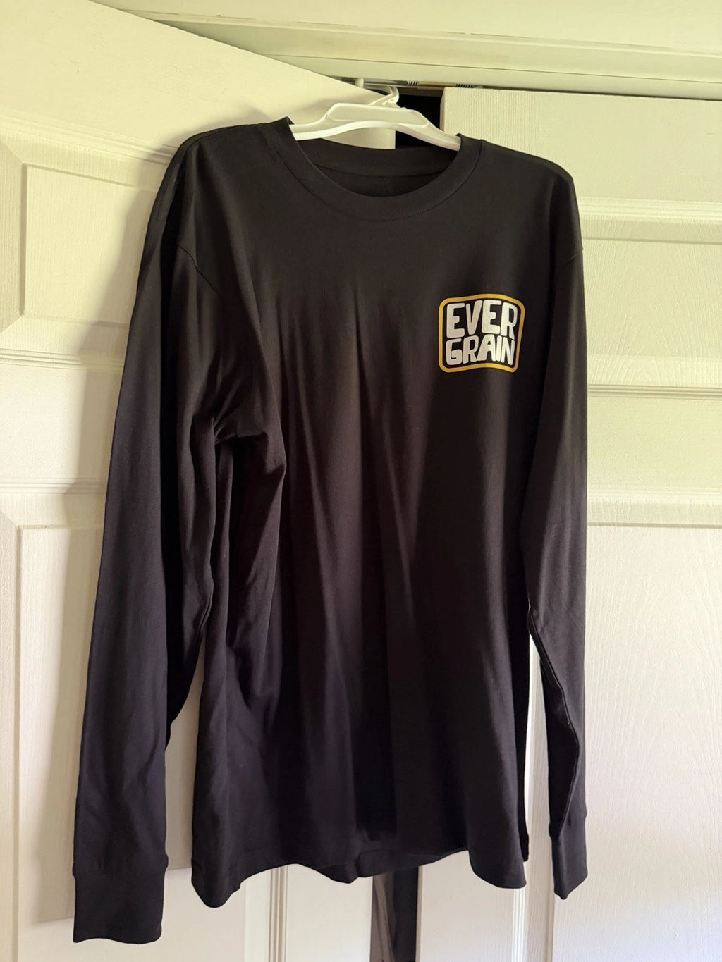 Evergrain Brewing Company Black Long Sleeve Tee Medium