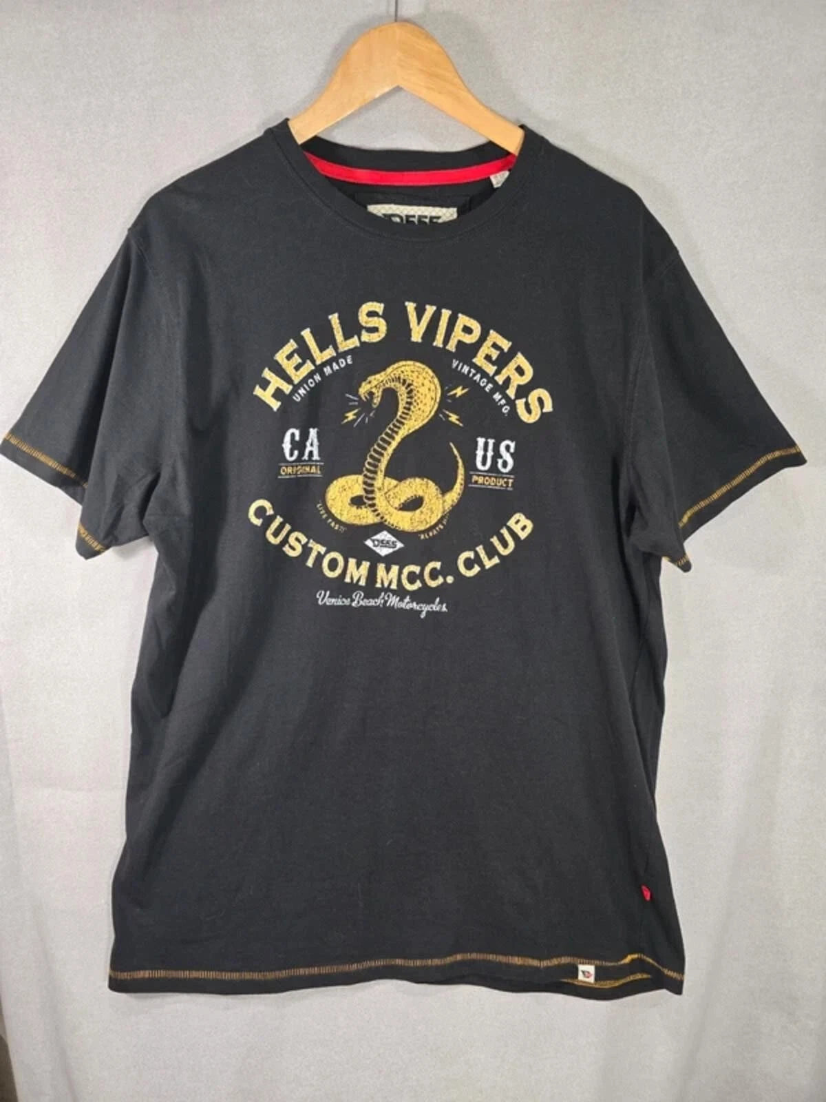 D555 Hells Vipers T-Shirt Men XL/XXL Black Biker Custom MCC Club Motorcycle Bike