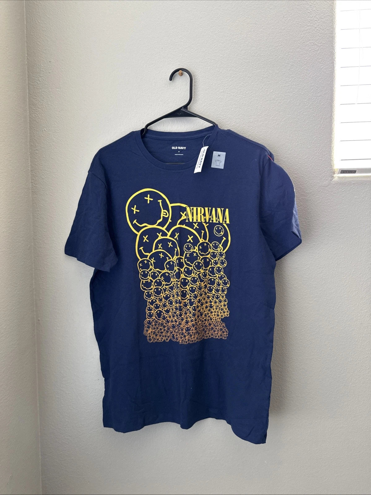 Old Navy Nirvana T-Shirt Adult M Band Graphic Tee, Many Smiley Faces