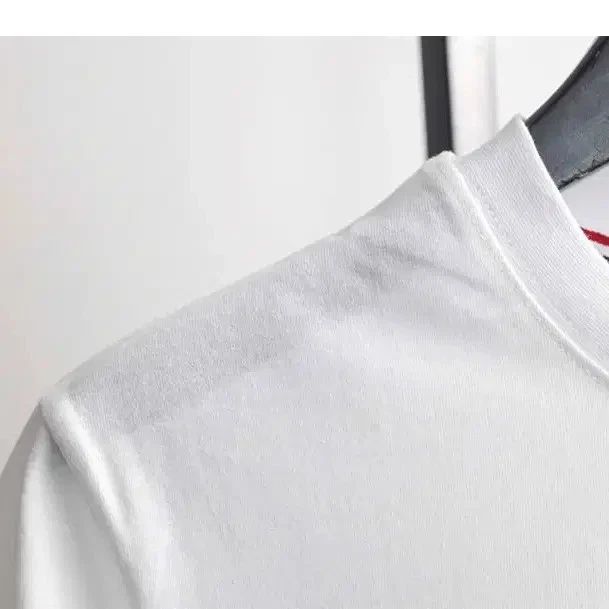 Simple Round Logo T-Shirt Men’s M/L Unisex Official