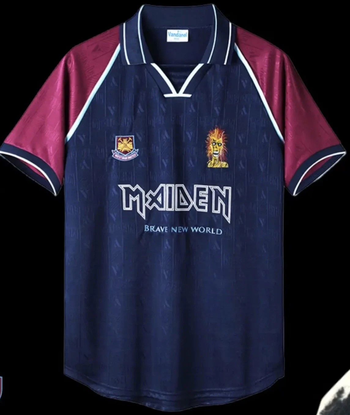 Iron Maiden: Brave New World (away) 2000 West Ham retro football shirt