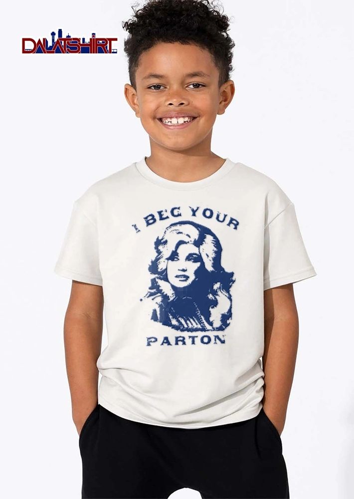 I Beg Your Parton Dolly Country Singer Distressed Halftone Portrait shirt