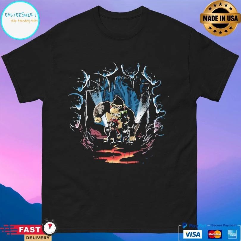 Under The Mansion zascanauta T-shirts