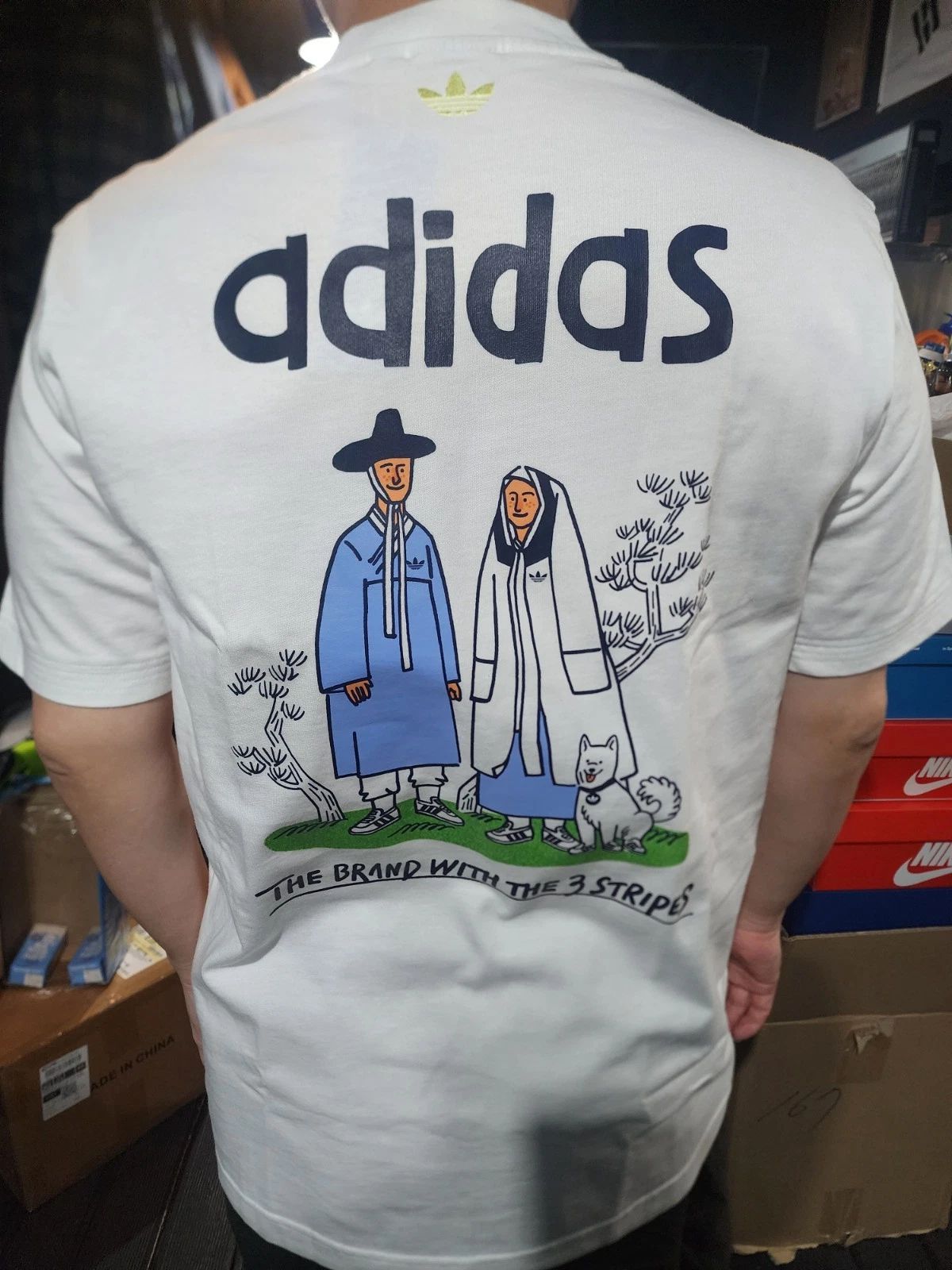 Adidas Korea Exclusive Label GFX Tee White JM8349 Men's Size M Korean Folk Art N