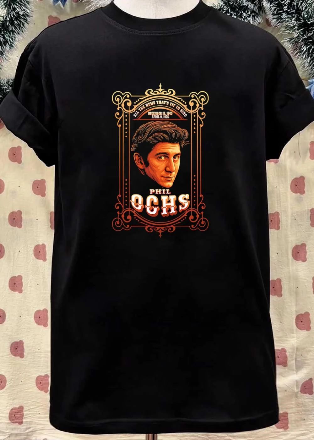 Phil Ochs Portrait All The News That Is Fit To Sing December 19 1940 April 9 1976 T-Shirt