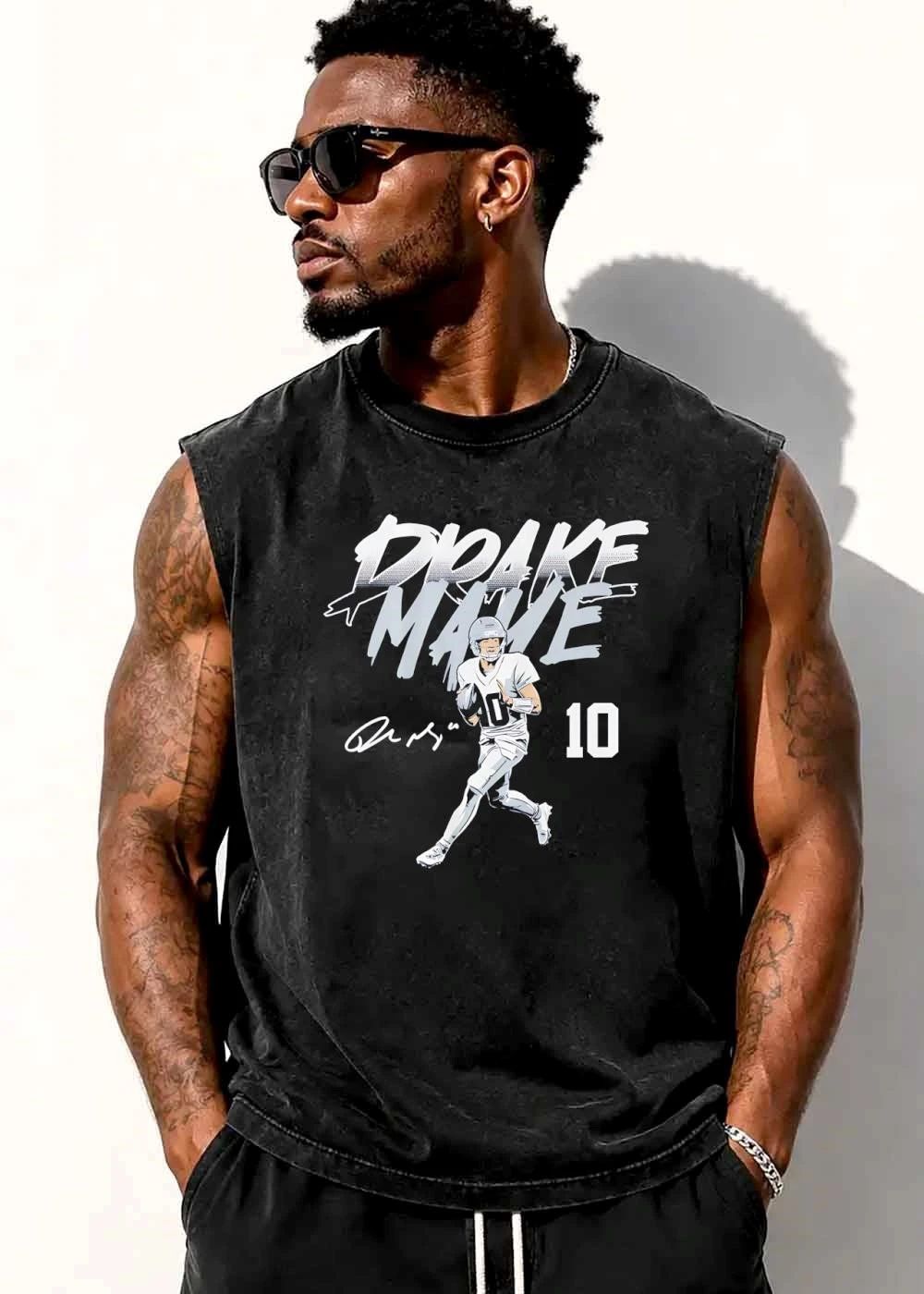 Drake Maye 10 Quarterback Running With Football Halftone Illustration shirt