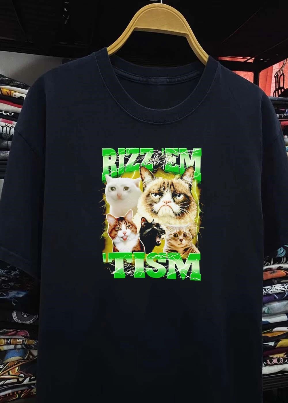 Funny Cats Internet Meme Rizz ’em with the ’tism T-Shirt