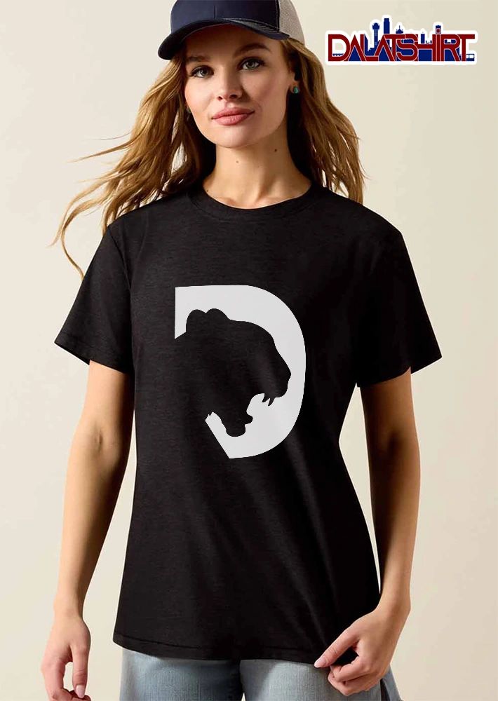 Letter D Capital Monogram Roaring Panther Head Silhouette shirt